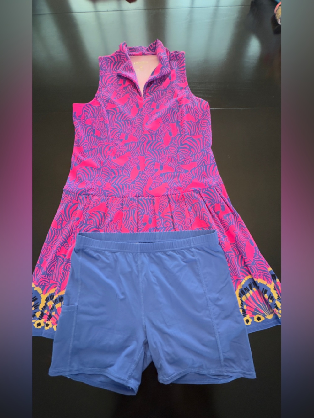 LIlly Pulitzer FEDERICA 👗 UPF 50+, PASSION FRUIT PINK LIL WILD NIGHTS. SZ SMALL - Picture 3 of 10